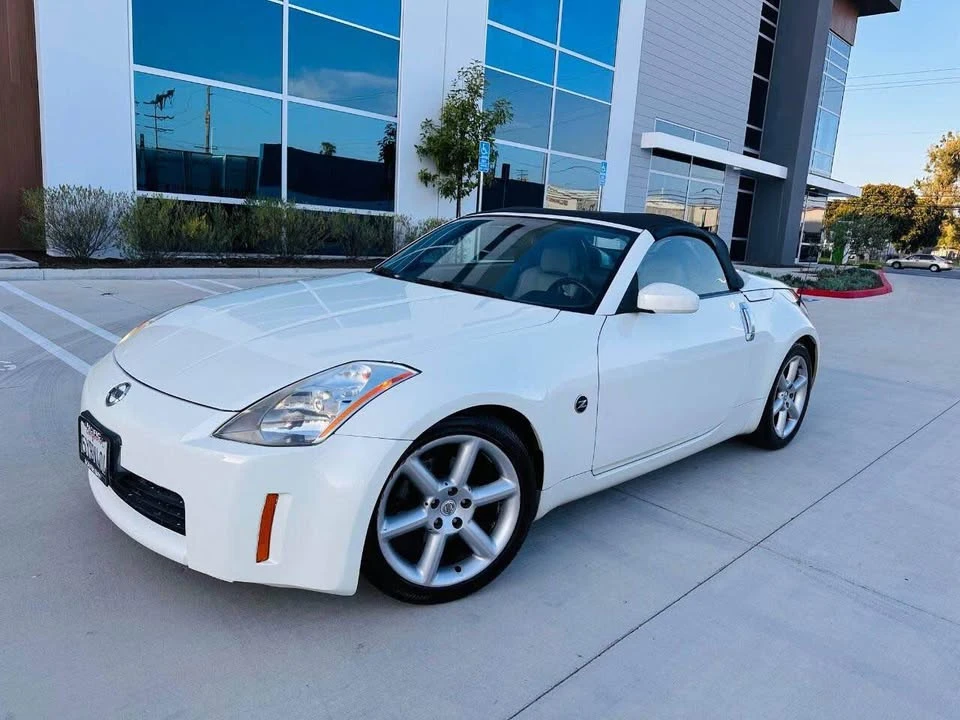 2004 Nissan 350Z 5th Gen - Image 12 of 16