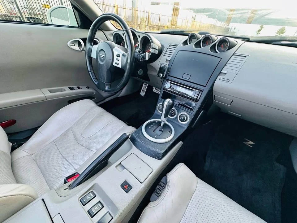 2004 Nissan 350Z 5th Gen - Image 16 of 16