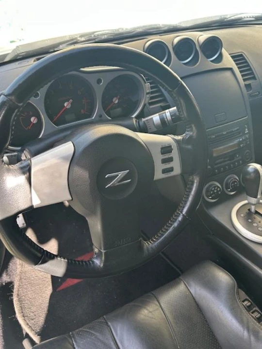 2004 Nissan 350Z 5th Gen - Image 10 of 12