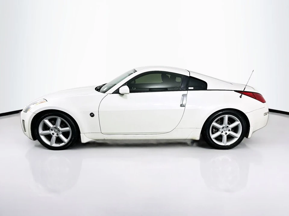 2004 Nissan 350Z 5th Gen - Image 4 of 22