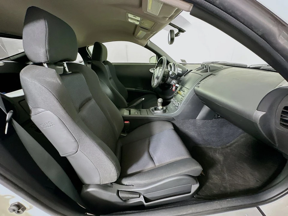 2004 Nissan 350Z 5th Gen - Image 20 of 22