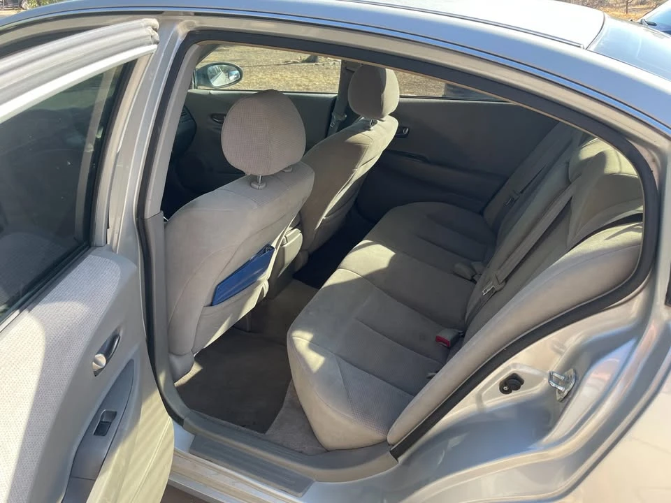 2004 Nissan Altima 3rd Gen - Image 4 of 9
