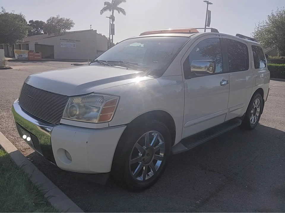 2004 Nissan Armada - Image 2 of 6