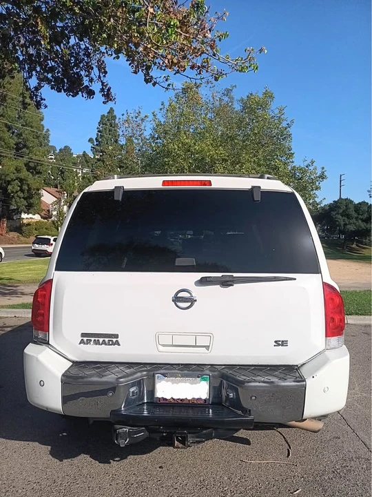 2004 Nissan Armada - Image 5 of 6