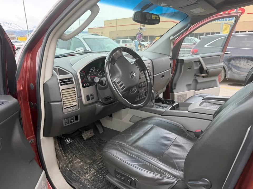 2004 Nissan Armada - Image 11 of 20