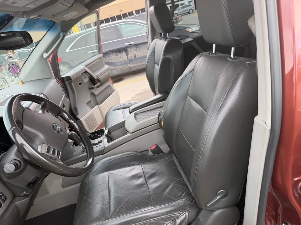 2004 Nissan Armada - Image 18 of 20