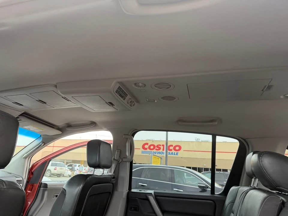 2004 Nissan Armada - Image 12 of 20