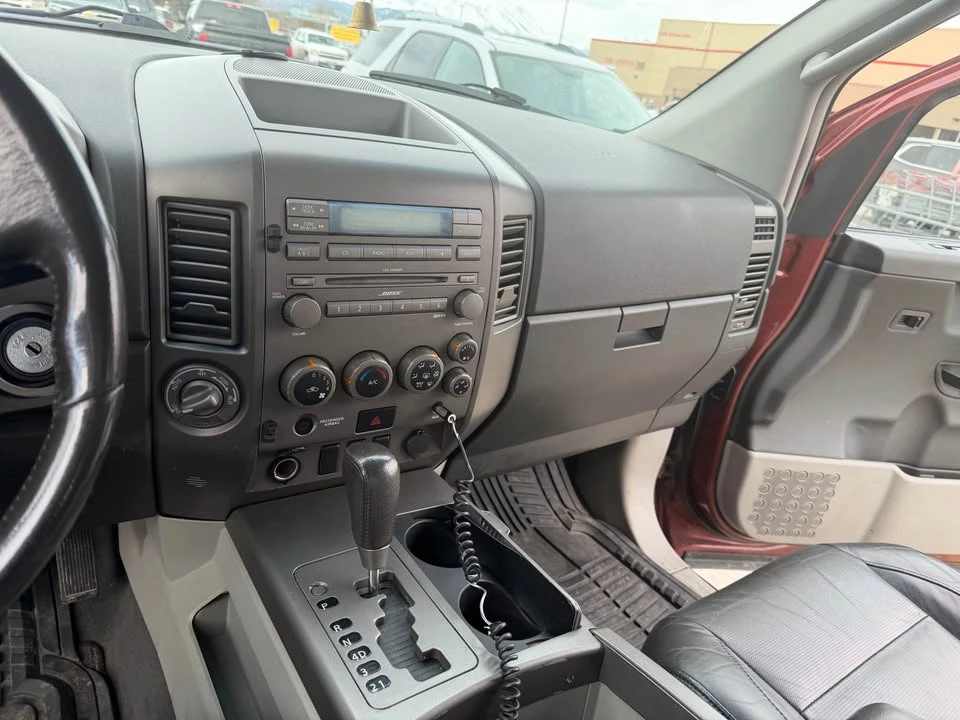 2004 Nissan Armada - Image 16 of 20
