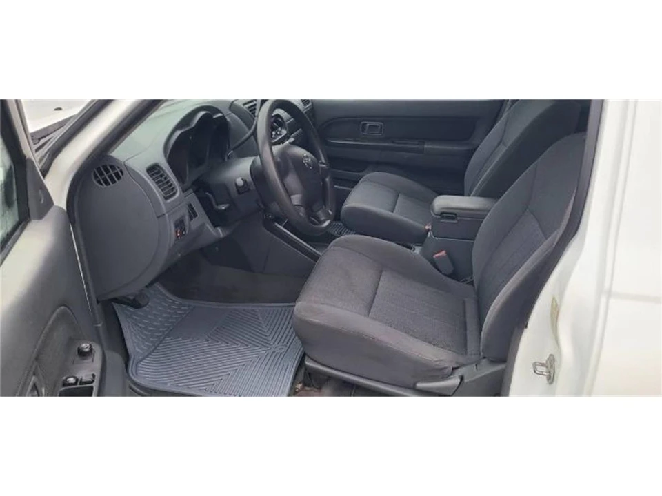 2004 Nissan Frontier 1st Gen - Image 12 of 21