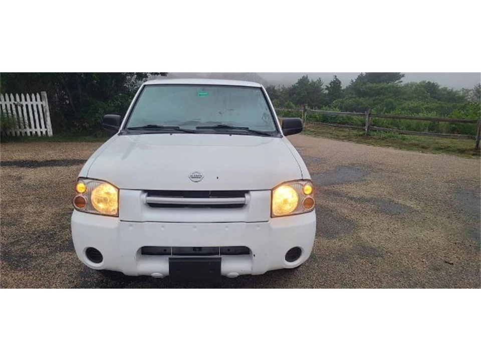 2004 Nissan Frontier 1st Gen - Image 16 of 21