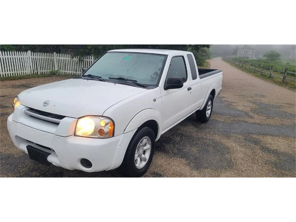 2004 Nissan Frontier 1st Gen - Image 17 of 21