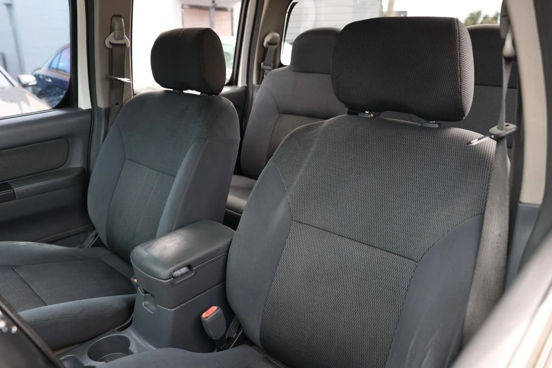 2004 Nissan Frontier 1st Gen - Image 6 of 21