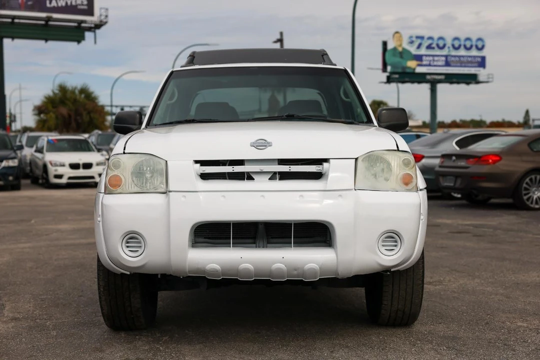 2004 Nissan Frontier 1st Gen - Image 17 of 21