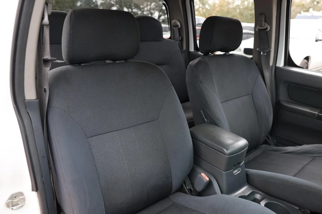 2004 Nissan Frontier 1st Gen - Image 18 of 21