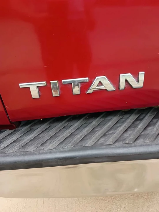 2004 Nissan Frontier 1st Gen - Image 4 of 10