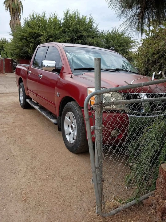 2004 Nissan Frontier 1st Gen - Image 2 of 10