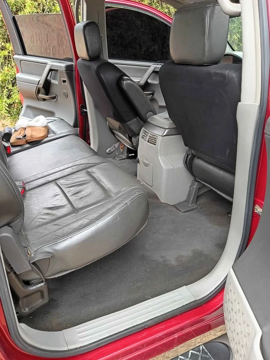 2004 Nissan Frontier 1st Gen - Image 7 of 10