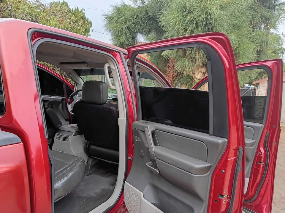2004 Nissan Frontier 1st Gen - Image 5 of 10