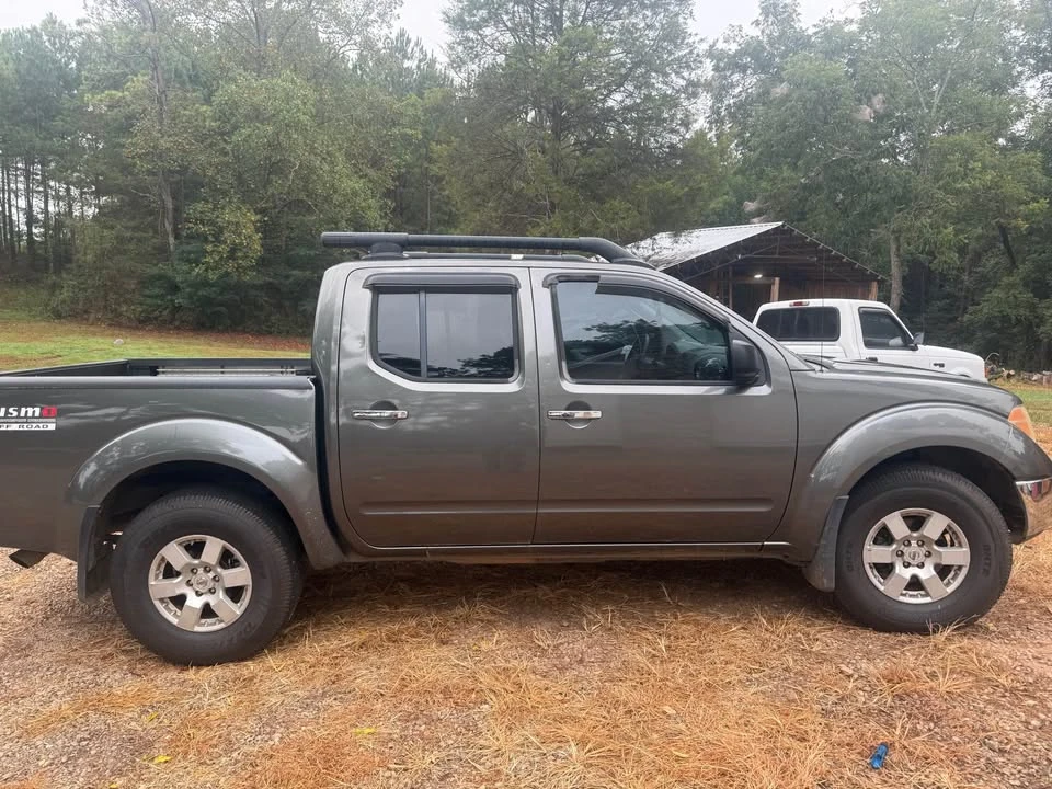 2004 Nissan Frontier 1st Gen - Image 8 of 8
