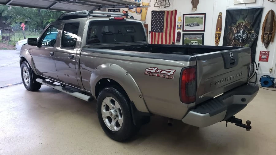 2004 Nissan Frontier 1st Gen - Image 2 of 16