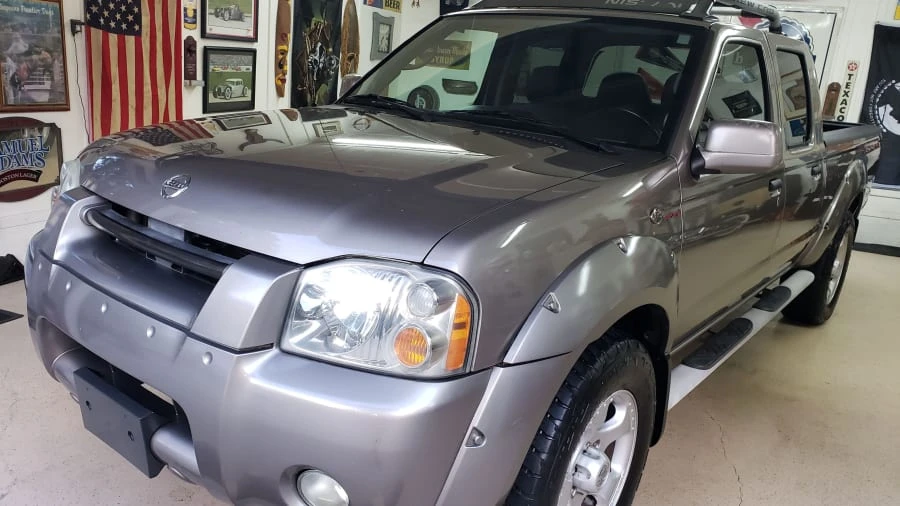 2004 Nissan Frontier 1st Gen - Image 15 of 16