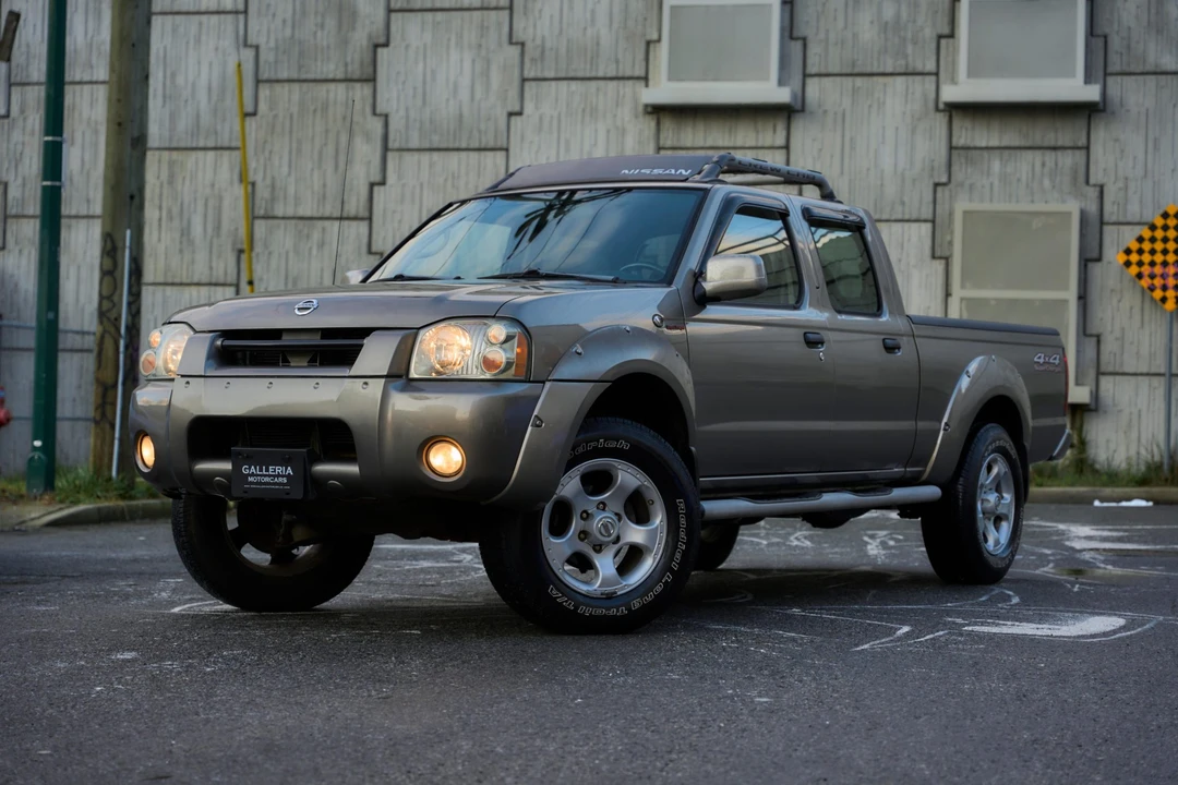 2004 Nissan Frontier 1st Gen - Image 13 of 31