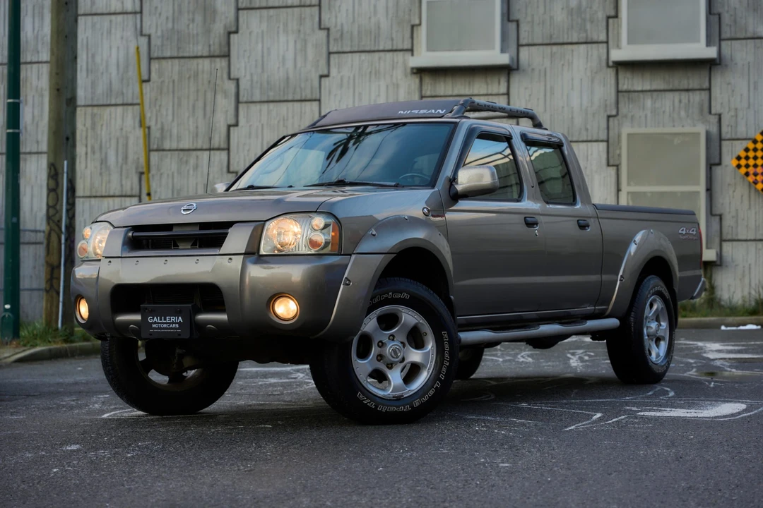 2004 Nissan Frontier 1st Gen - Image 15 of 31