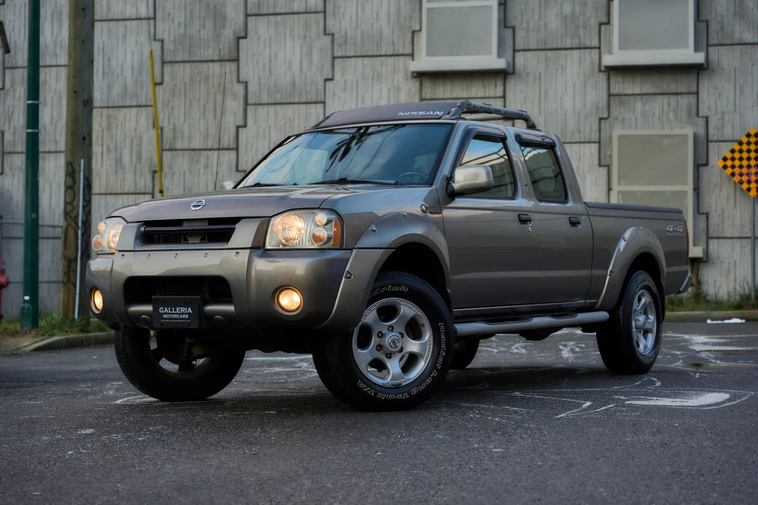 2004 Nissan Frontier 1st Gen - Image 17 of 31