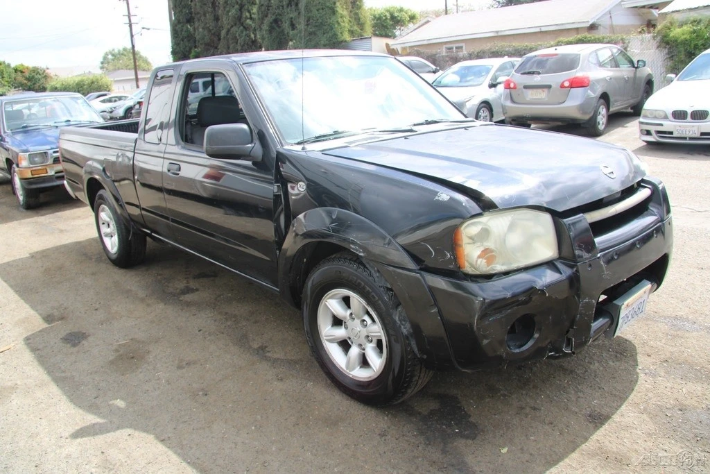 2004 Nissan Frontier 1st Gen - Image 10 of 21