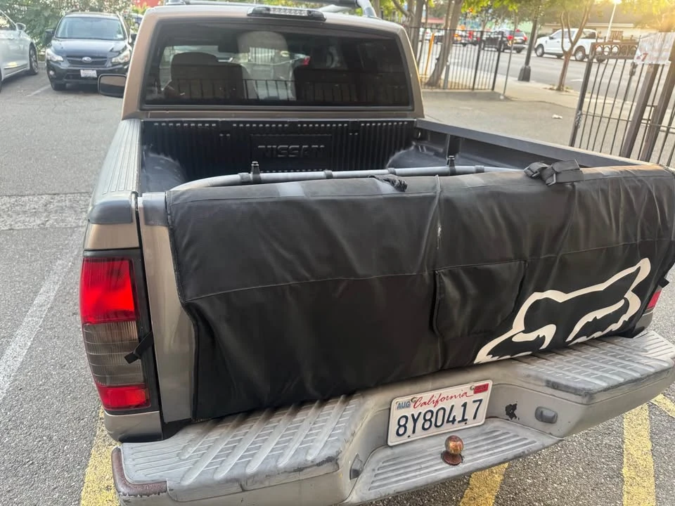 2004 Nissan Frontier 1st Gen - Image 13 of 15