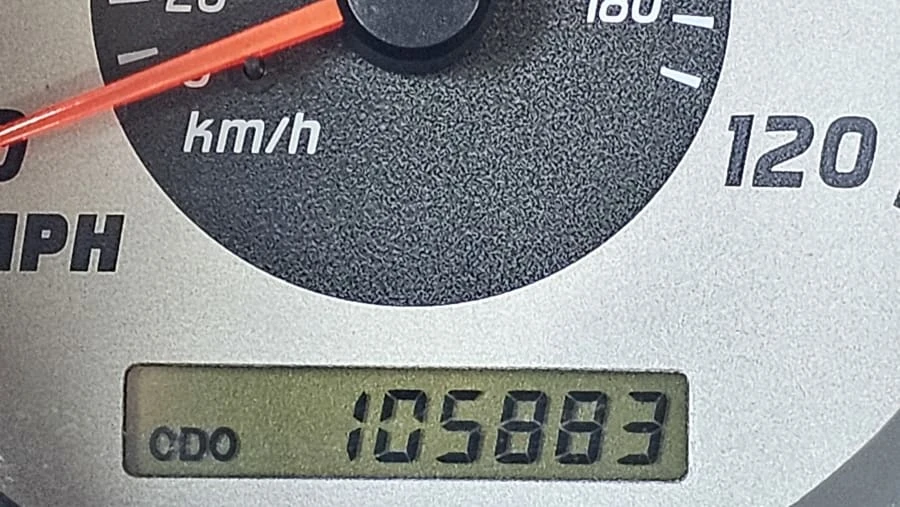 2004 Nissan Frontier 1st Gen - Image 14 of 19