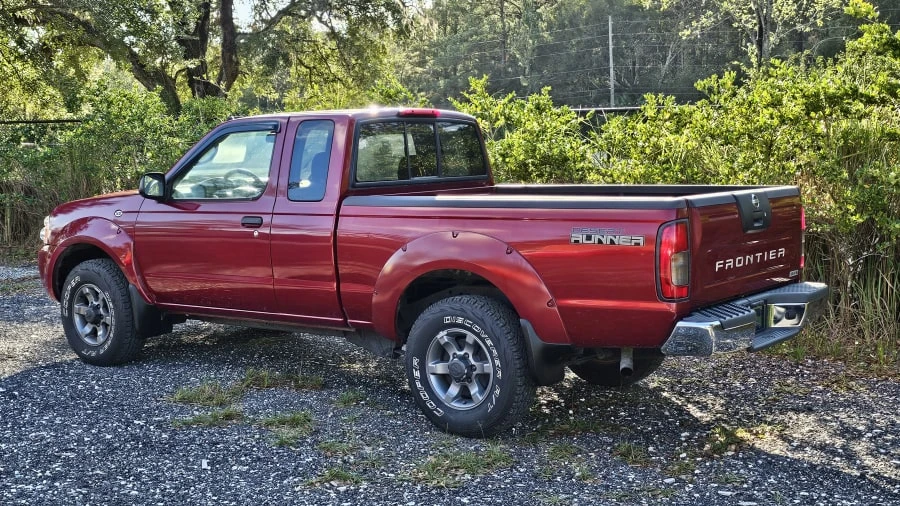 2004 Nissan Frontier 1st Gen - Image 3 of 19