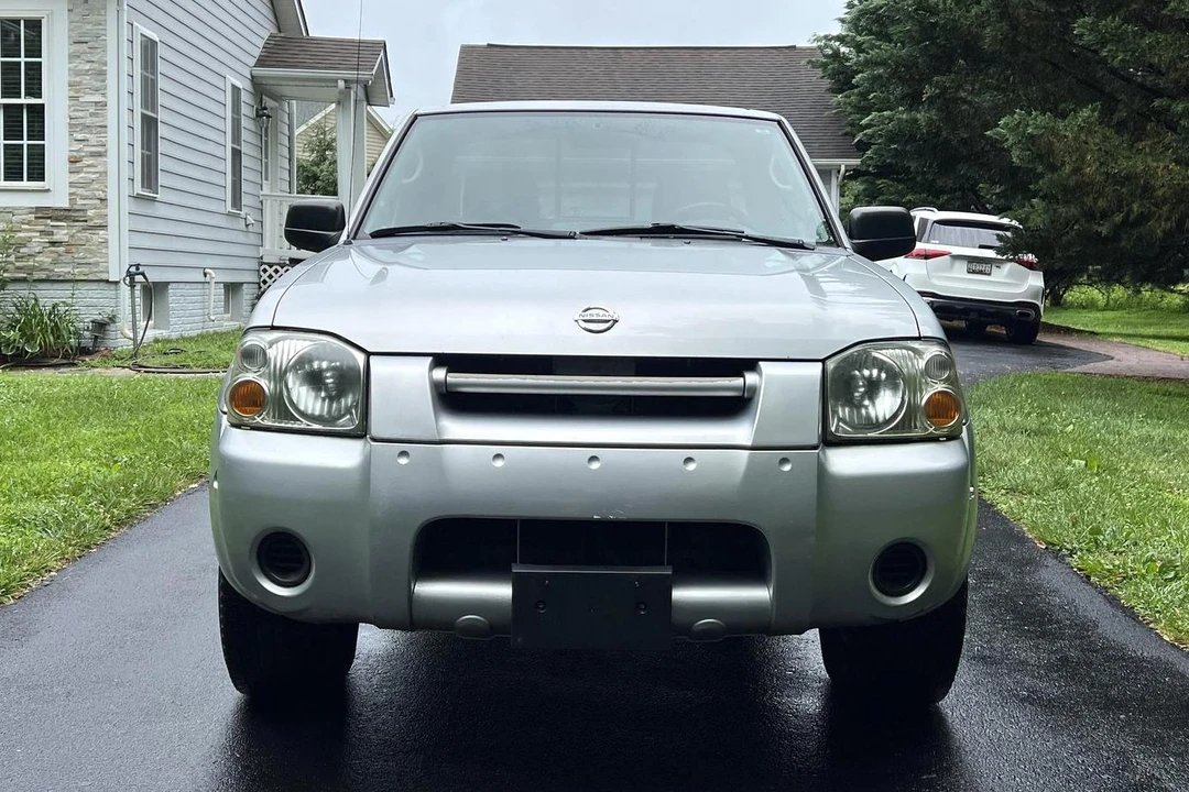 2004 Nissan Frontier 1st Gen - Image 21 of 31