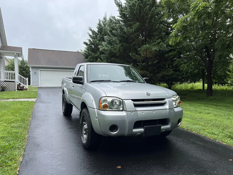 2004 Nissan Frontier 1st Gen - Image 20 of 31