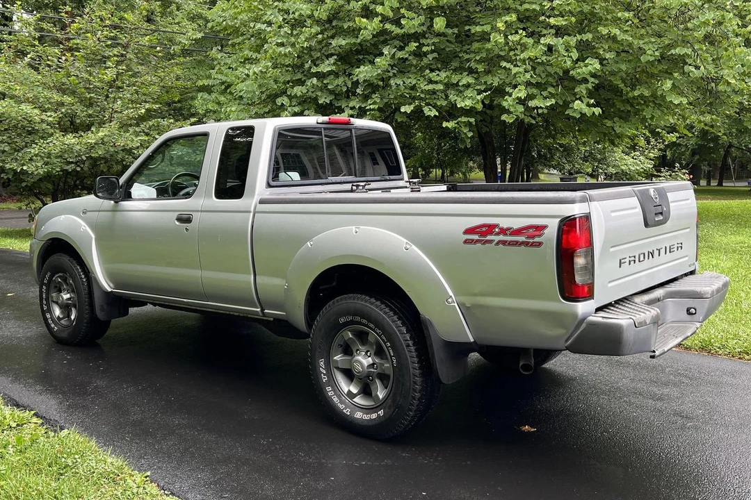 2004 Nissan Frontier 1st Gen - Image 4 of 31
