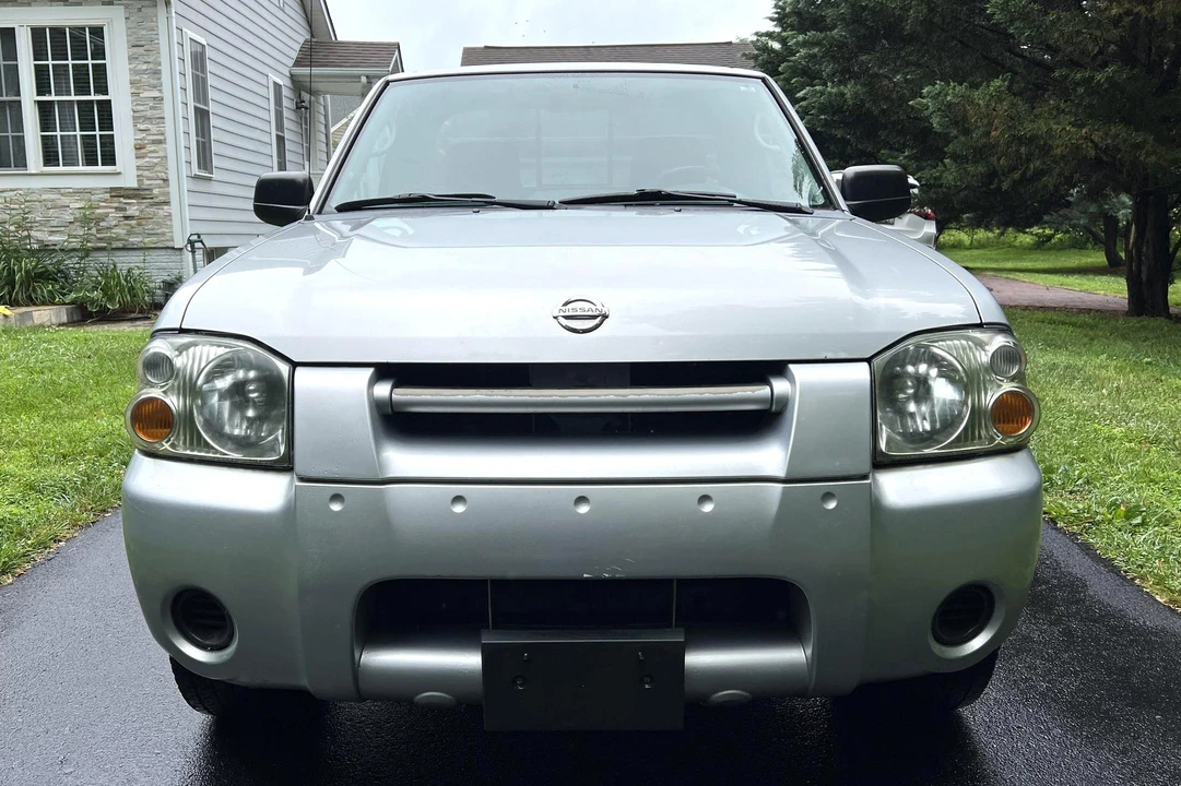 2004 Nissan Frontier 1st Gen - Image 2 of 31
