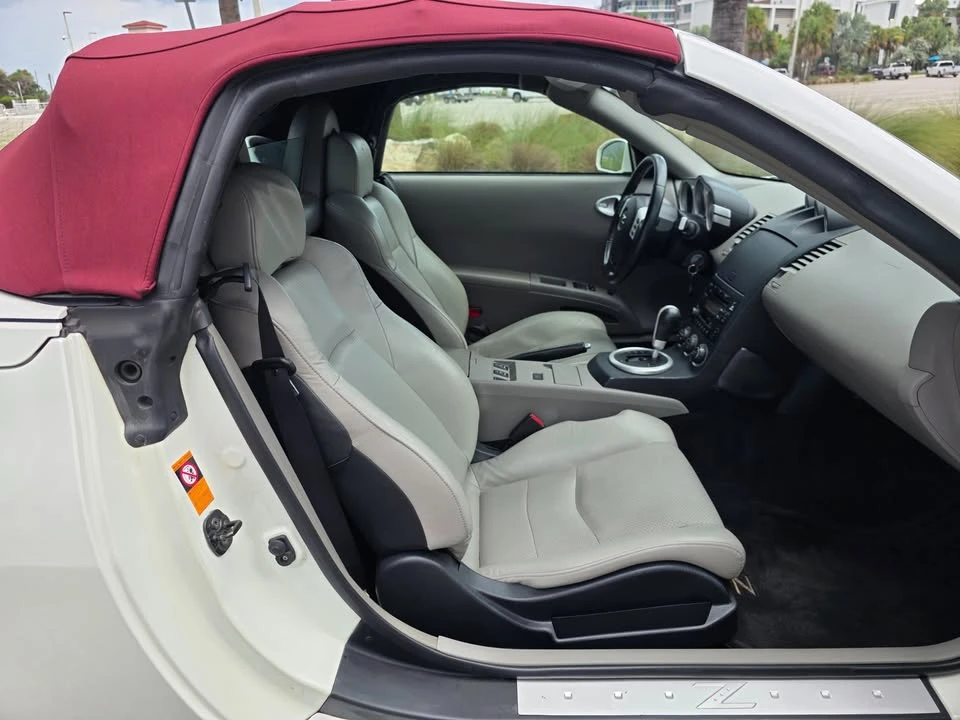 2004 Nissan 350Z 5th Gen - Image 8 of 14