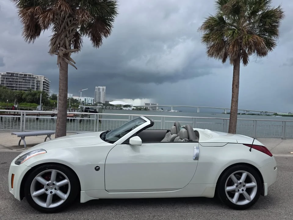 2004 Nissan 350Z 5th Gen - Image 12 of 14