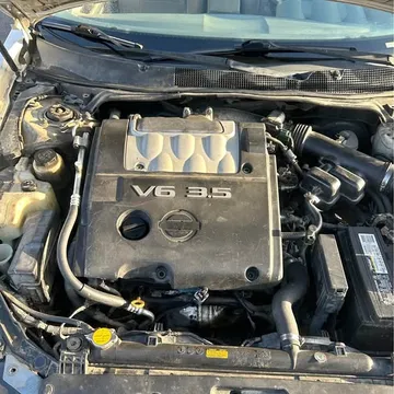 2004 Nissan Maxima Platinum Sedan 4D