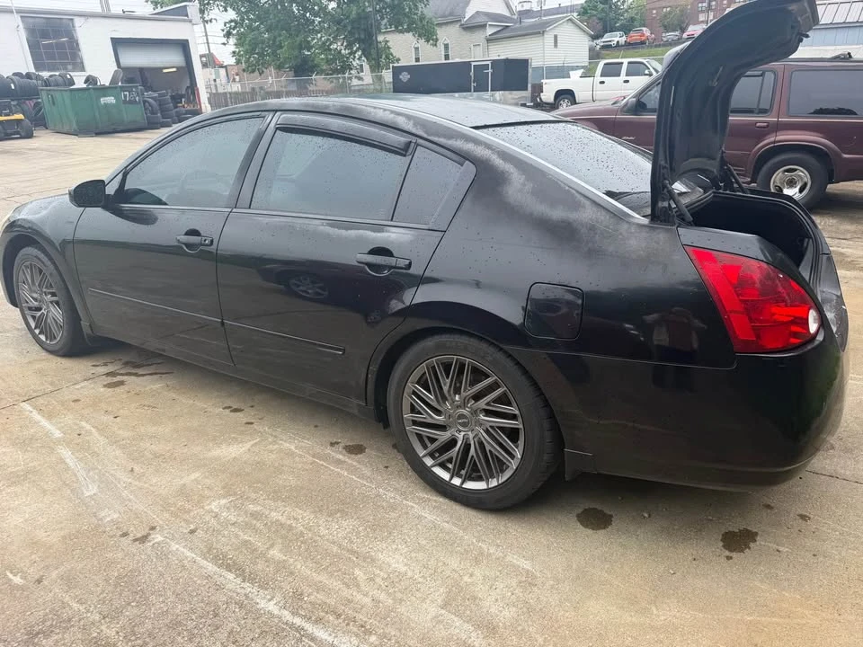 2004 Nissan Maxima 6th Gen - Image 5 of 11