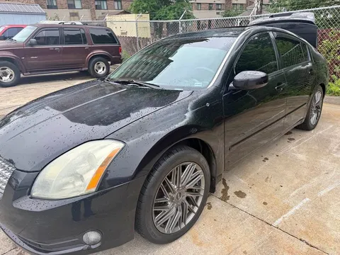 2004 Nissan Maxima SE