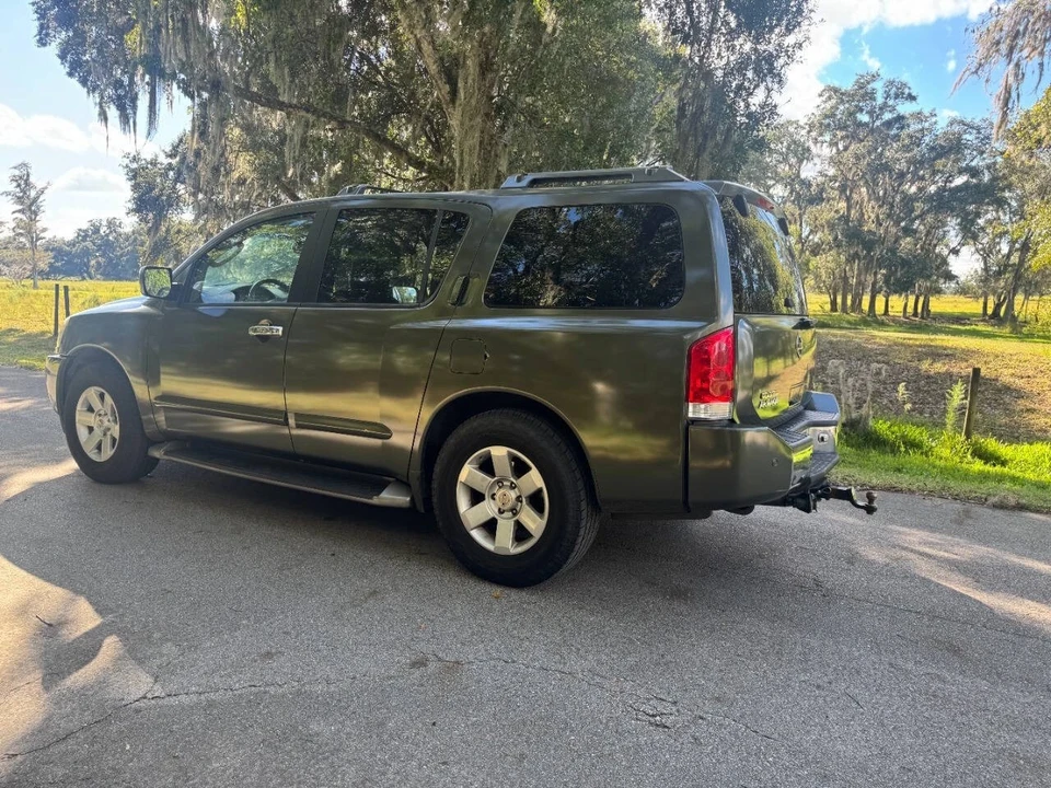 2004 Nissan Armada - Image 10 of 16