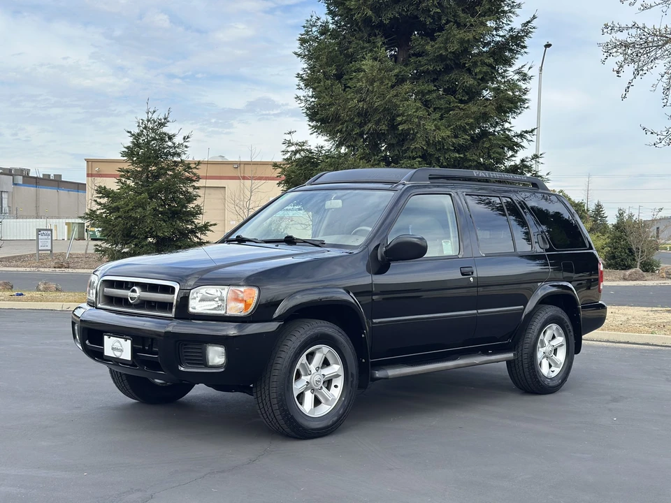 2004 Nissan Pathfinder 2nd Gen - Image 3 of 31