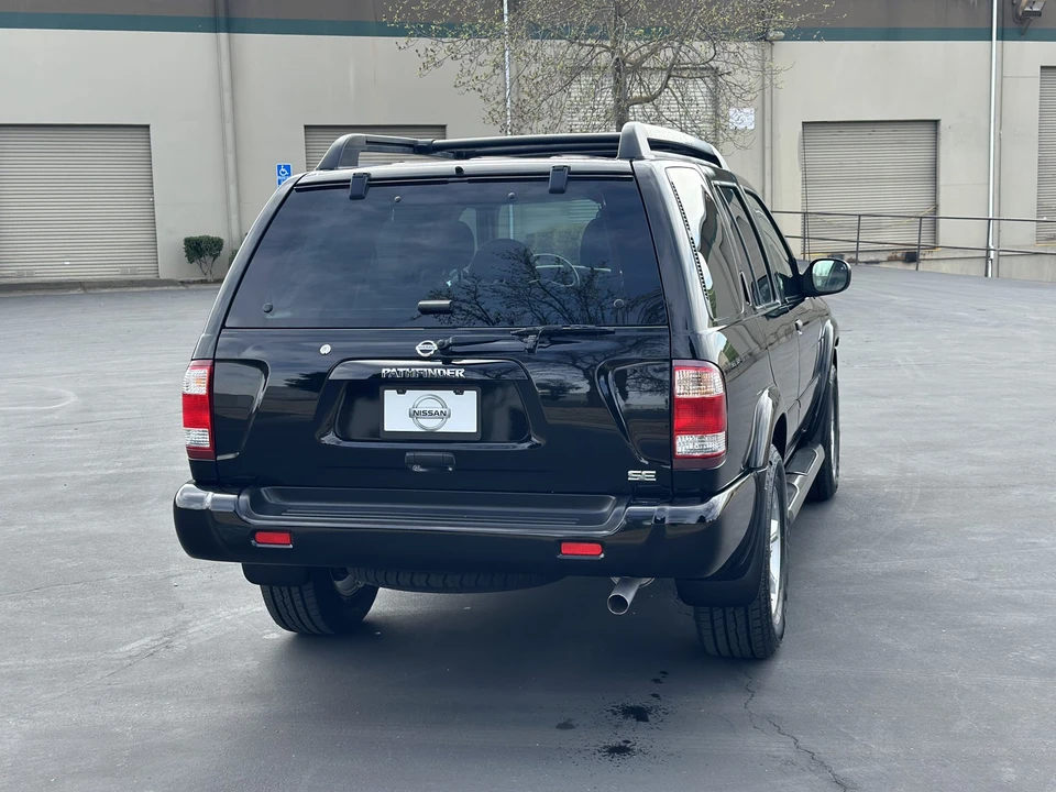 2004 Nissan Pathfinder 2nd Gen - Image 20 of 31