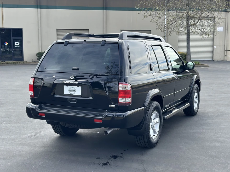 2004 Nissan Pathfinder 2nd Gen - Image 21 of 31