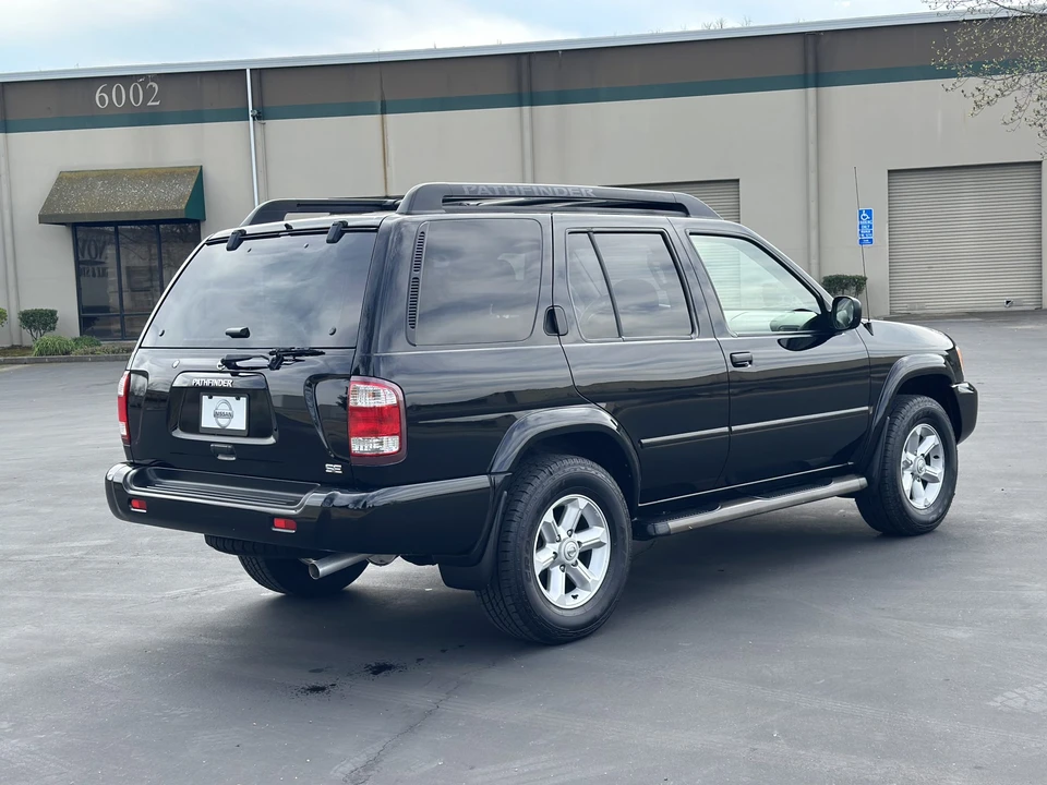 2004 Nissan Pathfinder 2nd Gen - Image 23 of 31