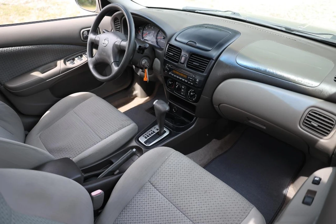 2004 Nissan Sentra 5th Gen - Image 18 of 31