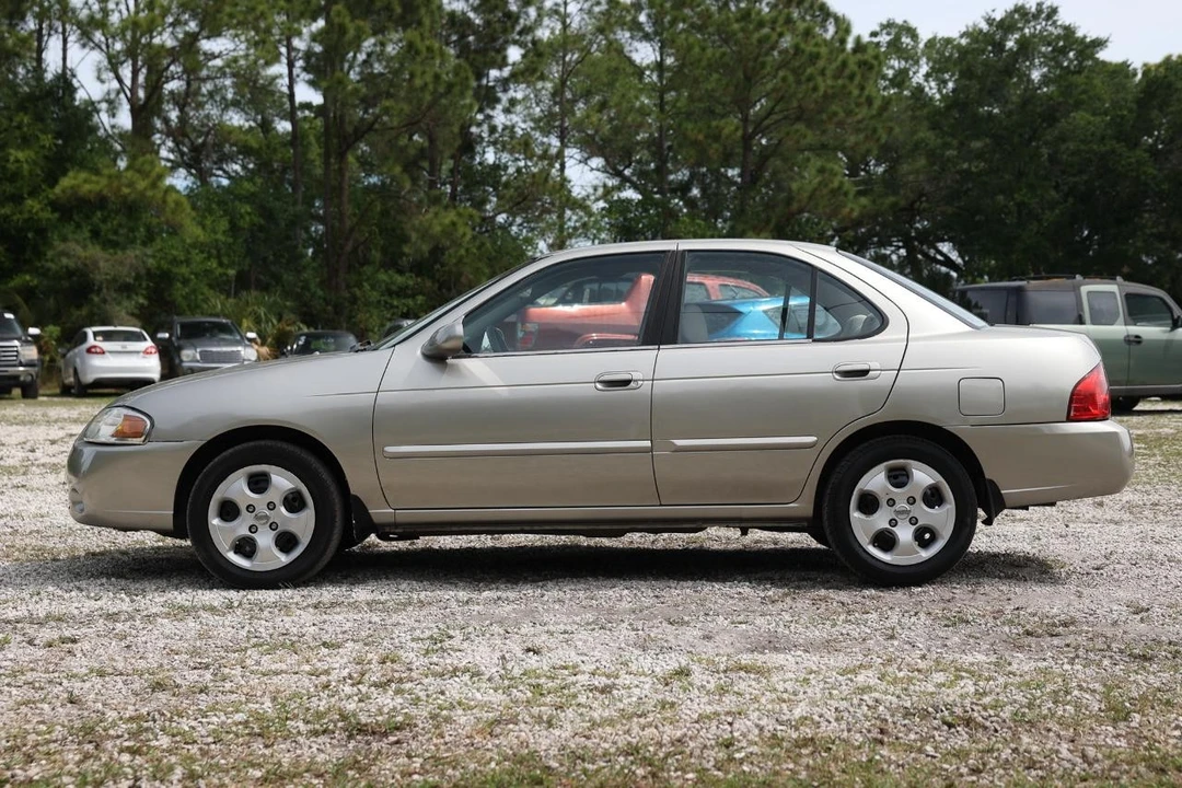 2004 Nissan Sentra 5th Gen - Image 3 of 31