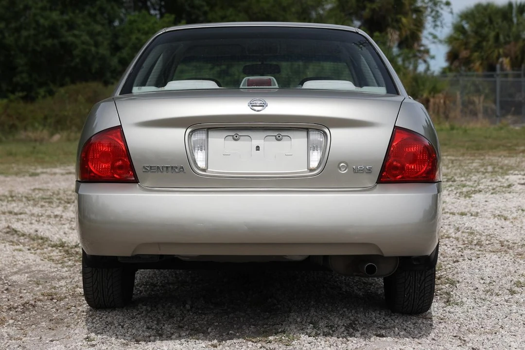2004 Nissan Sentra 5th Gen - Image 7 of 31