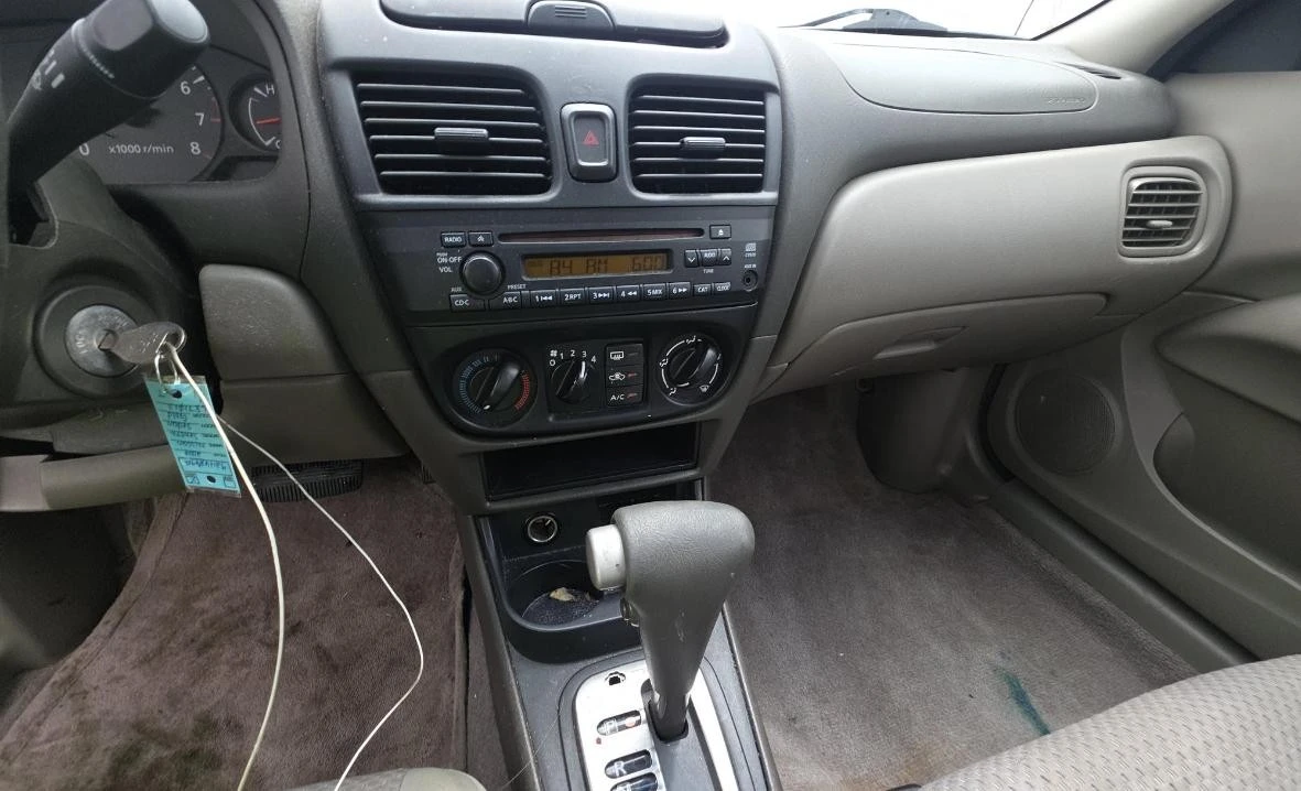 2004 Nissan Sentra 5th Gen - Image 11 of 13